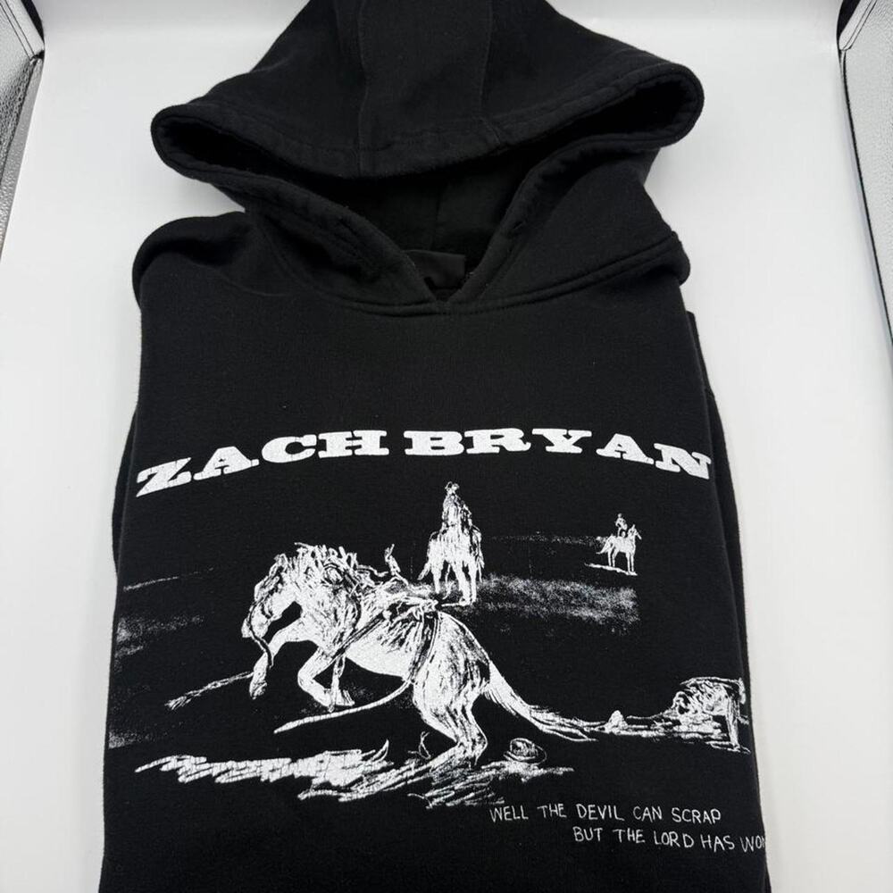 Zach Bryan Revival Well The Devil Can Scrap But The Lord Has Won Hoodie Mens XL